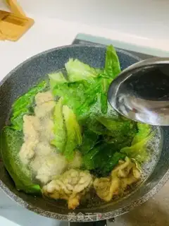 Make Sour loaf soup step 2