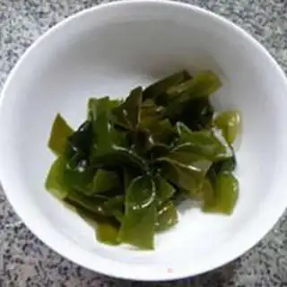 Make The sea laces are made of cabbage step 1