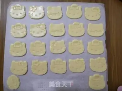 Make Milk cartoon cookies step 8