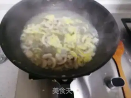Make Fungusball soup step 7