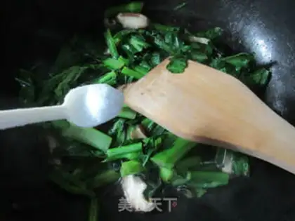 Make Frozen mushrooms and oil step 5