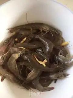 Make Red-fried prawn step 0
