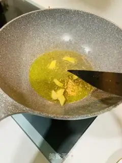 Make Carrot and skinny meat step 2