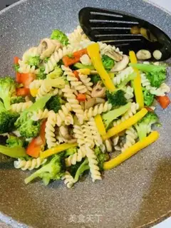 Make ♪ ♪ Black pepper pepper broccoli ♪ Noodles step 4