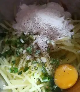 Make Potato egg pancake step 2
