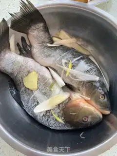 Make Spicy fish step 0