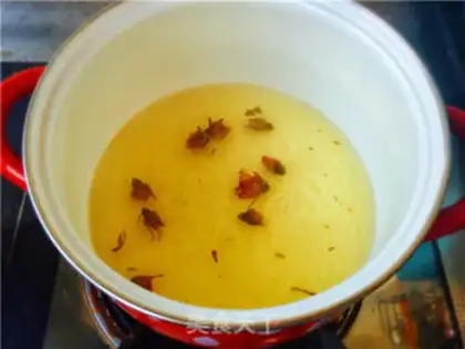 Make Rose milk tea step 1