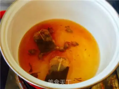 Make Rose milk tea step 2