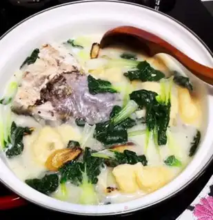 Make Little cabbage fishtail soup step 6