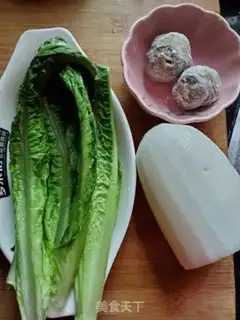 Make Roach green beefball soup step 0