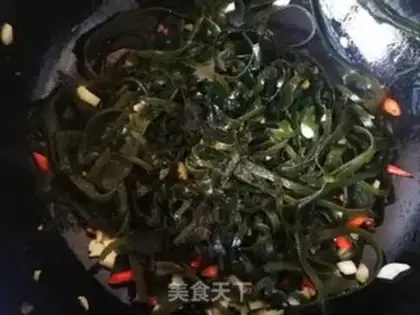 Make Little pepper garlic seaweed step 4