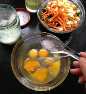 Make Cream fried eggs step 1