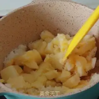 Make Mini apple pie step 5