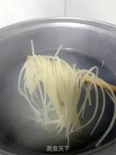 Make Tomato rice step 1