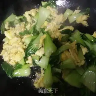 Make Scrambled eggs step 3