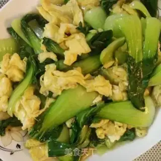 Make Scrambled eggs step 4