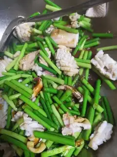 Make Squids with garlic step 7