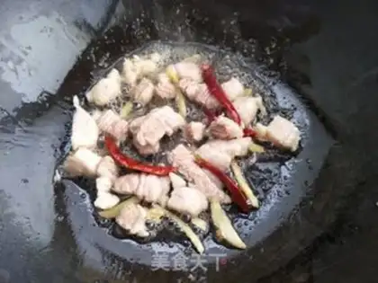 Make Hot sauce and cabbage step 2