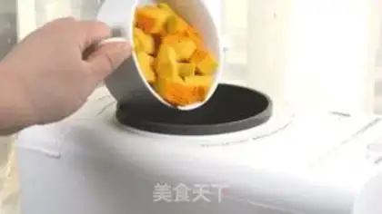 Make Pumpkin step 3