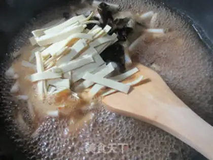 Make A thousand black-mule seafood spicles step 3