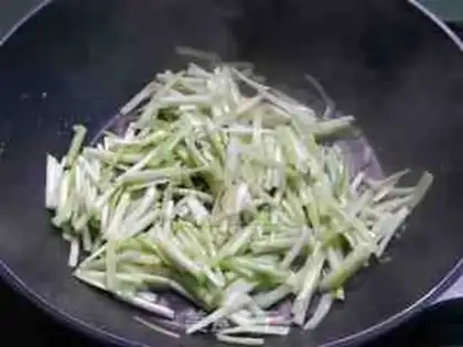 Make Shrimp fried eggs step 7