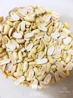 Make Spicy peanut rice step 4