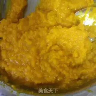 Make Yellow rose bun step 2