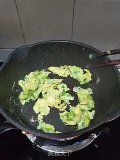 Make Celery leaves and eggs step 6