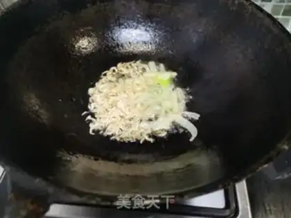 Make Shrimp-skin oil step 2