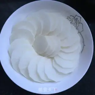 Make Water the radish step 2