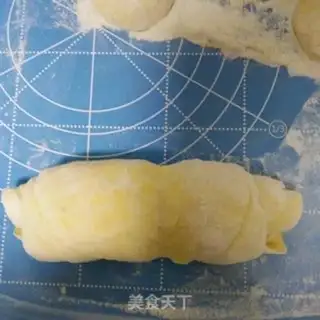Make Yellow rose bun step 11