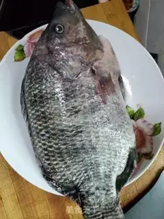 Make Soybeans steamed fish step 0