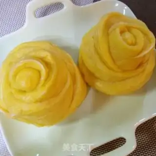 Make Yellow rose bun step 20