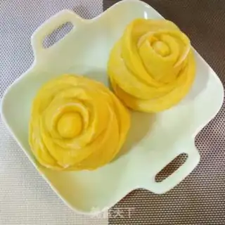 Make Yellow rose bun step 21