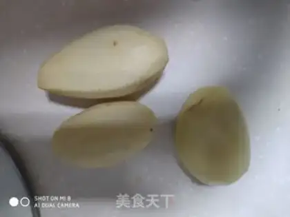 Make Celery with potatoes step 0