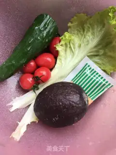 Make Avocado octopus salad step 1