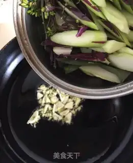 Make Garlic moss step 4