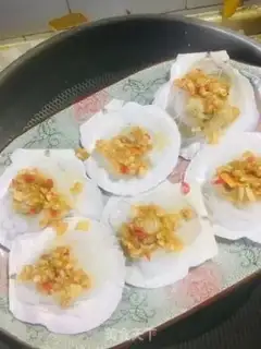 Make Garlic fan sap step 4