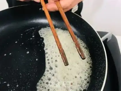 Make Sugar snowball step 4