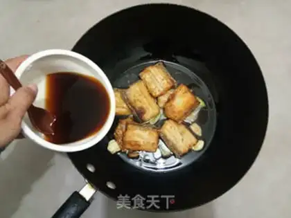 Make Jell-O fish step 6
