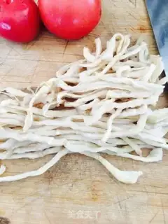 Make Rhodish and gravy step 1