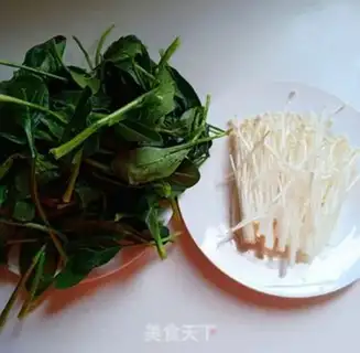 Make Golden pinocchio spinach step 0