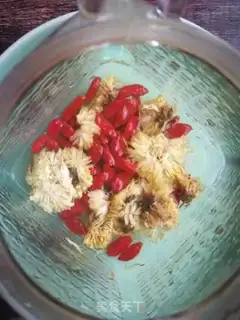 Make Pyramid tea step 2