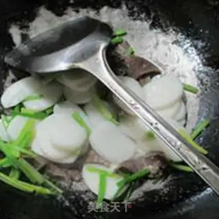 Make Celery hog and plum cake step 11