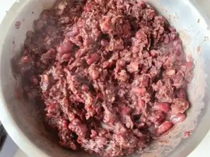 Make Sticky bean buns step 8