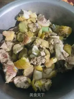 Make Monkey-head mushroom stewed cock step 3