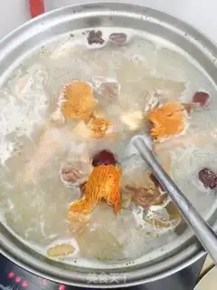Make Monkey-head mushroom stewed cock step 5