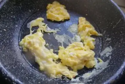 Make Tomato egg noodles step 0