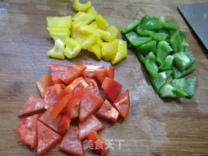 Make Pepper fried duck eggs step 1