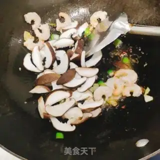 Make Tofu shrimp soup step 4